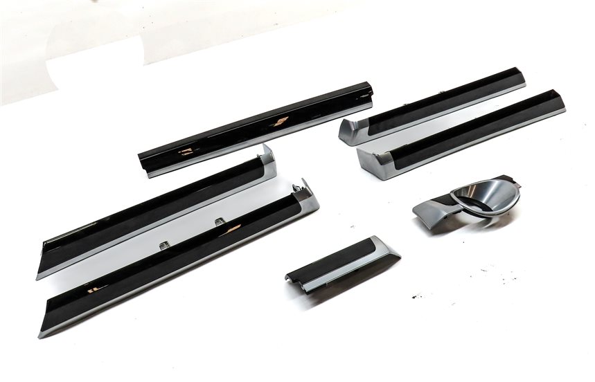 Thumbnail 3: 2011 PORSCHE CAYENNE (958) INTERIOR DASH FRONT/REAR DOOR TRIM SET/ 7 (BLACK)