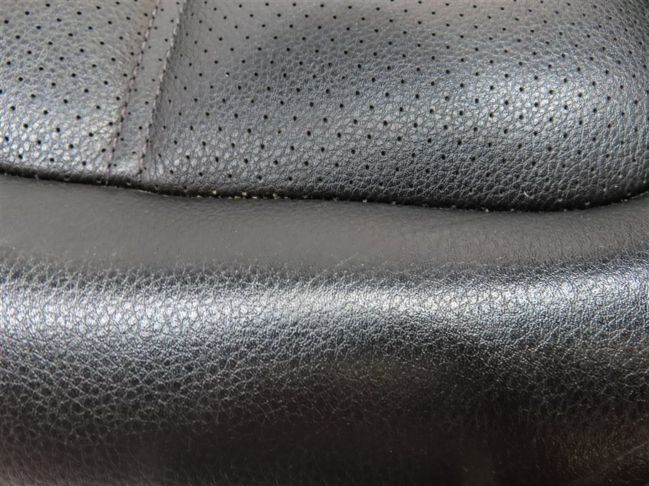Thumbnail 9: 2011 PORSCHE CAYENNE (958) FRONT LEFT DRIVER UPPER SEAT BACK CUSHION (BLACK)