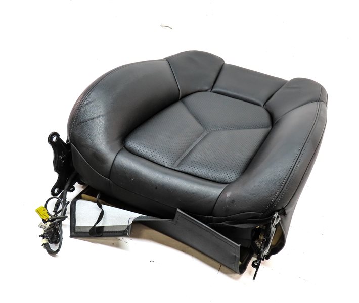 Thumbnail 2: 2011 PORSCHE CAYENNE (958) FRONT RIGHT PASSENGER UPPER SEAT BACK CUSHION (BLACK)