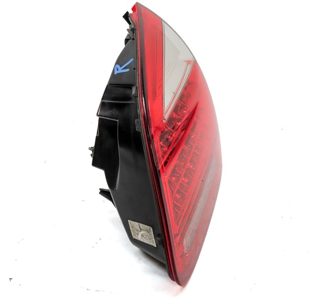 Thumbnail 3: 2011-2014 PORSCHE CAYENNE (958) RIGHT PASSENGER INNER TAILLIGHT LIGHT LAMP