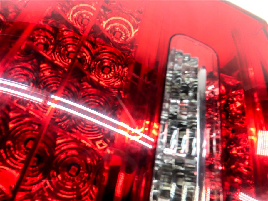 Thumbnail 7: 2011-2014 PORSCHE CAYENNE (958) RIGHT PASSENGER INNER TAILLIGHT LIGHT LAMP