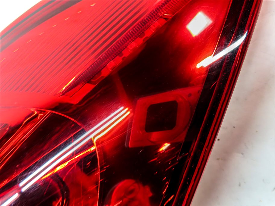 Thumbnail 8: 2011-2014 PORSCHE CAYENNE (958) LEFT DRIVER OUTER TAILLIGHT BRAKE LIGHT LAMP
