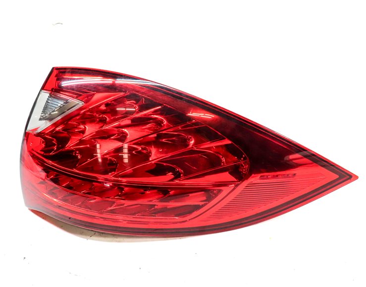 Thumbnail 3: 2011-2014 PORSCHE CAYENNE (958) RIGHT PASSENGER OUTER TAILLIGHT BRAKE LIGHT LAMP