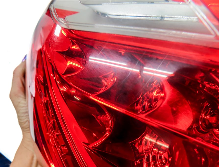 Thumbnail 9: 2011-2014 PORSCHE CAYENNE (958) RIGHT PASSENGER OUTER TAILLIGHT BRAKE LIGHT LAMP