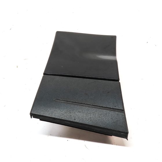 Thumbnail 2: 2011 PORSCHE CAYENNE (958) FRONT LEFT DRIVER LOWER FENDER TRIM MOULDING