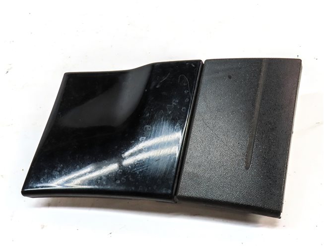 Thumbnail 3: 2011 PORSCHE CAYENNE (958) FRONT LEFT DRIVER LOWER FENDER TRIM MOULDING