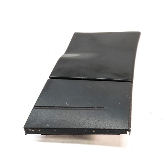 Thumbnail 2: 2011 PORSCHE CAYENNE (958) FRONT RIGHT PASSENGER LOWER FENDER TRIM MOULDING