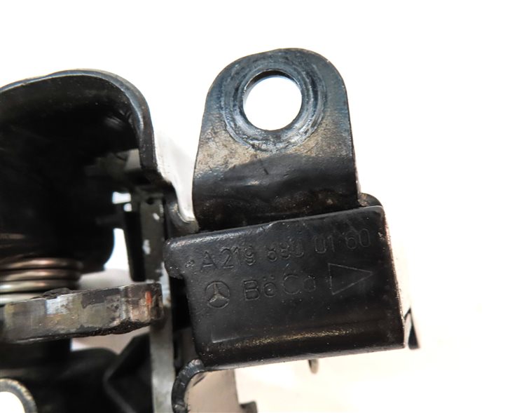 Thumbnail 8: 2009 MERCEDES GL550 (X164) FRONT HOOD BONNET LID SAFETY LOCK LATCH SET/2