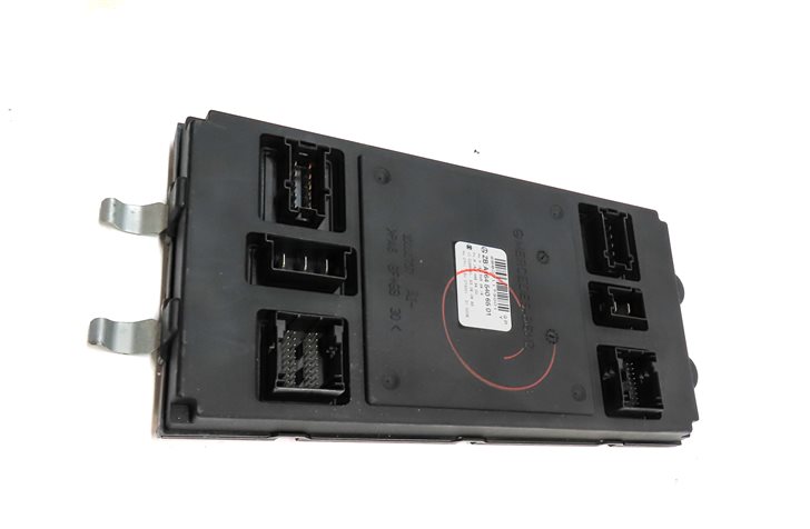 Thumbnail 4: 2009 MERCEDES GL320 GL350 GL450 GL550 ML320 ML350 ML550 R350 - FRONT SAM MODULE