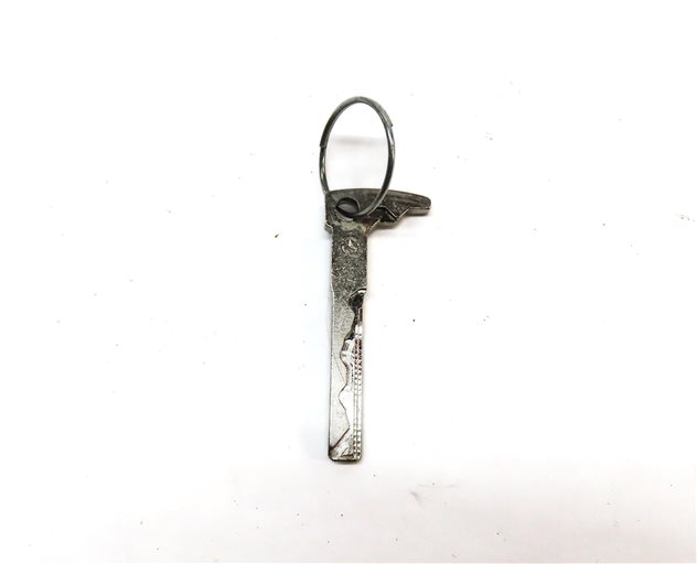 Thumbnail 8: 2009 MERCEDES GL550 (X164) FRONT LEFT DRIVER DOOR HANDLE LOCK CYLINDER w/KEY