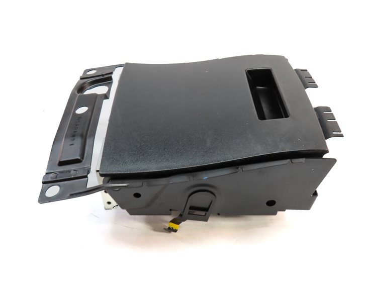 Thumbnail 7: 09 MB GL320 GL450 GL550 GLK350 ML320 ML350 ML550 REAR DVD VIDEO PLAYER w/HOUSING