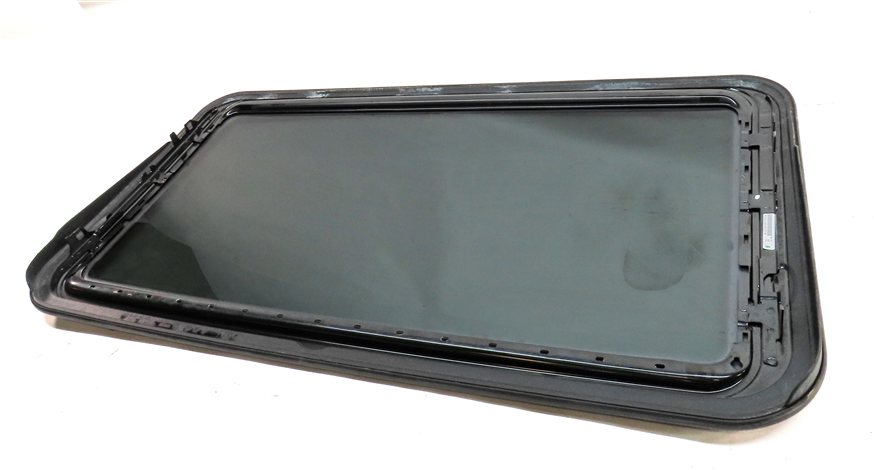 Thumbnail 6: 2007-2012 MERCEDES GL320 GL350 GL450 GL550 (X164) FRONT SUNROOF GLASS WINDOW