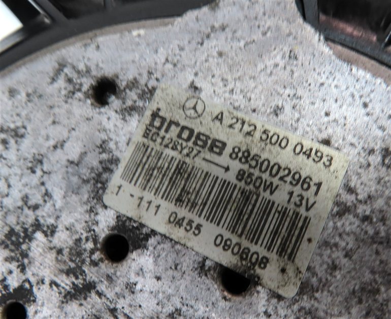 Thumbnail 8: 2007-2012 MERCEDES GL ML R CLASS (X164 W164 W251) RADIATOR COOLING FAN w/ SHROUD