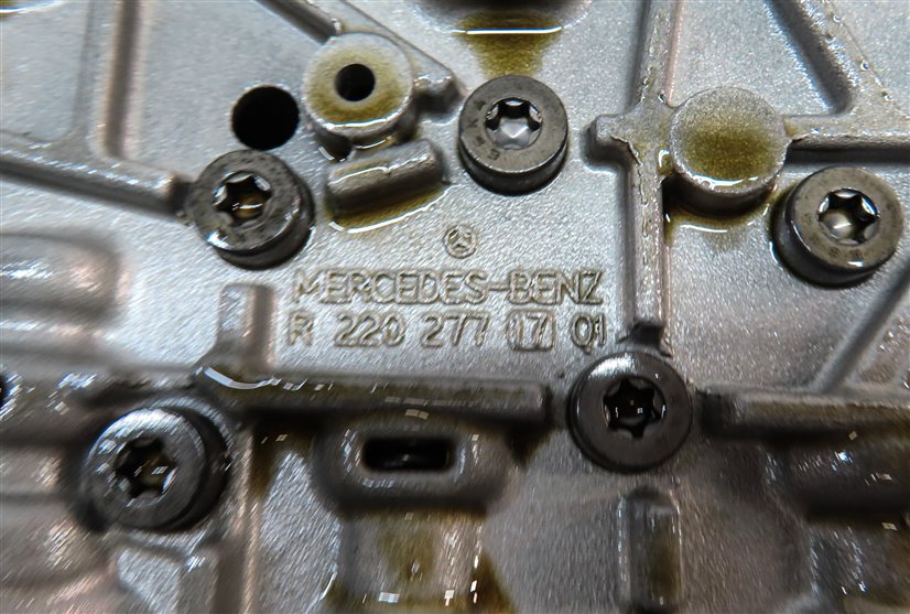 Thumbnail 10: 2007-2010 MERCEDES GL450 GL550 ML550 (X164) 722.9 TRANSMISSION VALVE BODY BLOCK