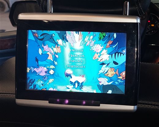 Thumbnail 1: 09 GL320 GL450 GL550 GLK350 ML320 ML350 ML550 REAR VIDEO SCREEN w/REMOTE SET/2
