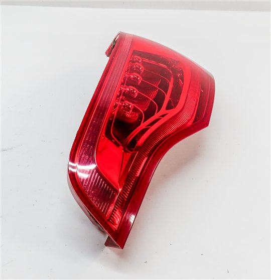 Thumbnail 5: 2010-2015 AUDI Q7 (4L) REAR RIGHT PASSENGER TAILLIGHT BRAKE LIGHT LAMP (LED)