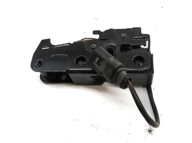Thumbnail 6: 2014 AUDI Q7 (4L) LOWER HOOD LOCK LATCH ACTUATOR