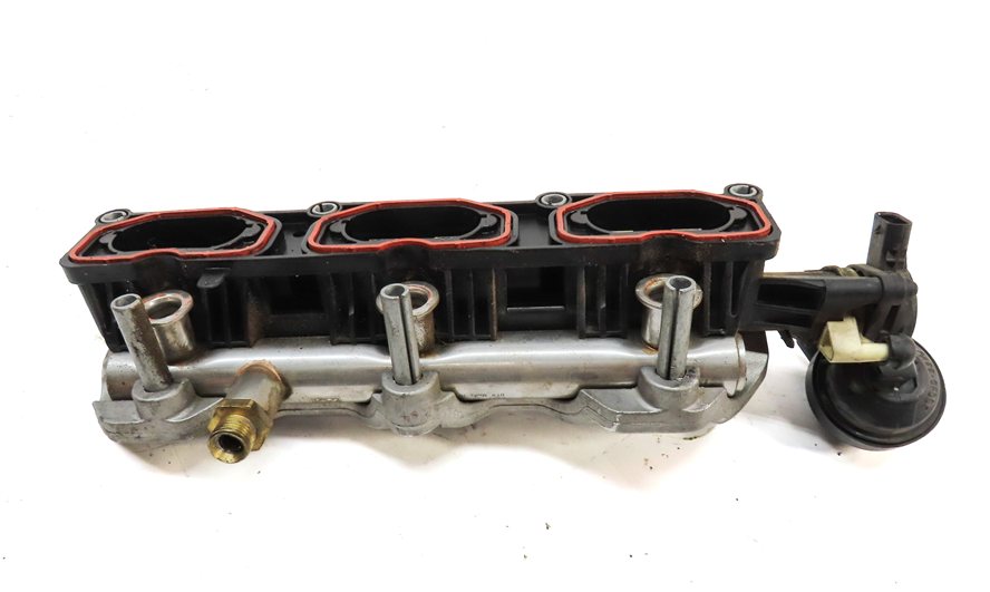 Thumbnail 7: 12-17 AUDI A6 A7 Q5 S5 SQ5 (C7 4G8 B8 8T 8R) RIGHT INTAKE MANIFOLD DIFFUSER RAIL