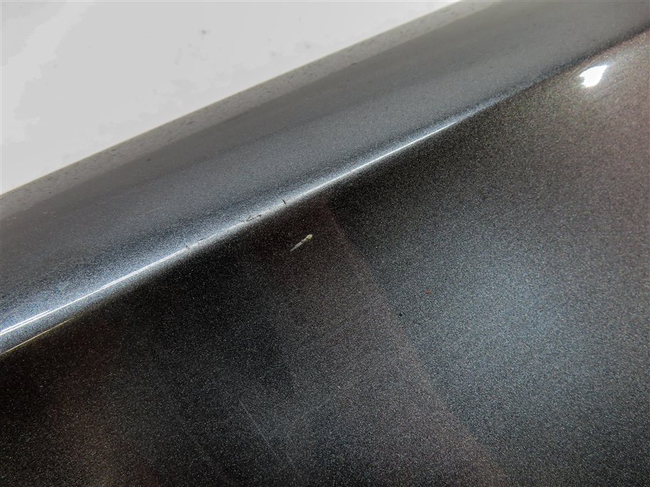 Thumbnail 8: 2014 AUDI Q7 (4L) FRONT RIGHT PASSENGER LOWER DOOR MOULDING TRIM SKIRT (Gray)