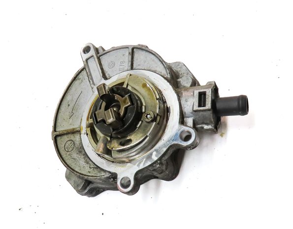 Thumbnail 3: 2014 AUDI Q7 (4L) 3.0L SUPER (CTWA) ENGINE BRAKE VACUUM PUMP