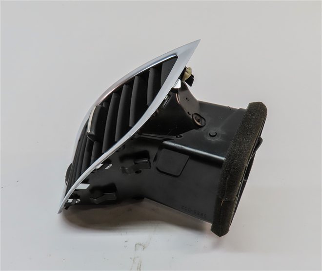 Thumbnail 5: 2014 AUDI Q7 (4L) FRONT FAR LEFT DRIVER OUTER DASH A/C HEATER AIR VENT