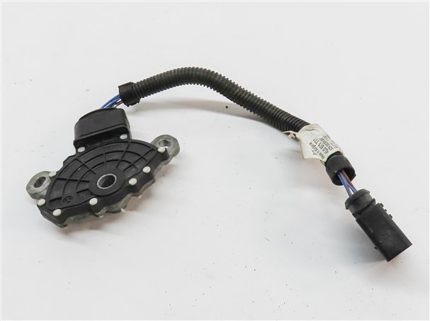 Thumbnail 2: 2014 AUDI Q7 (4L) 3.0L SUPER (CTWA) ENGINE TRANSMISSION NEUTRAL SAFETY SWITCH