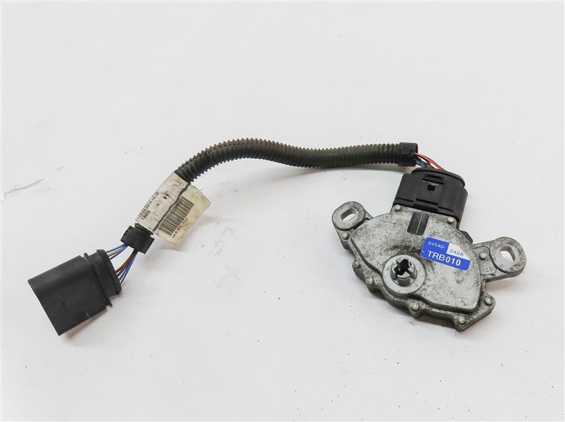 Thumbnail 5: 2014 AUDI Q7 (4L) 3.0L SUPER (CTWA) ENGINE TRANSMISSION NEUTRAL SAFETY SWITCH