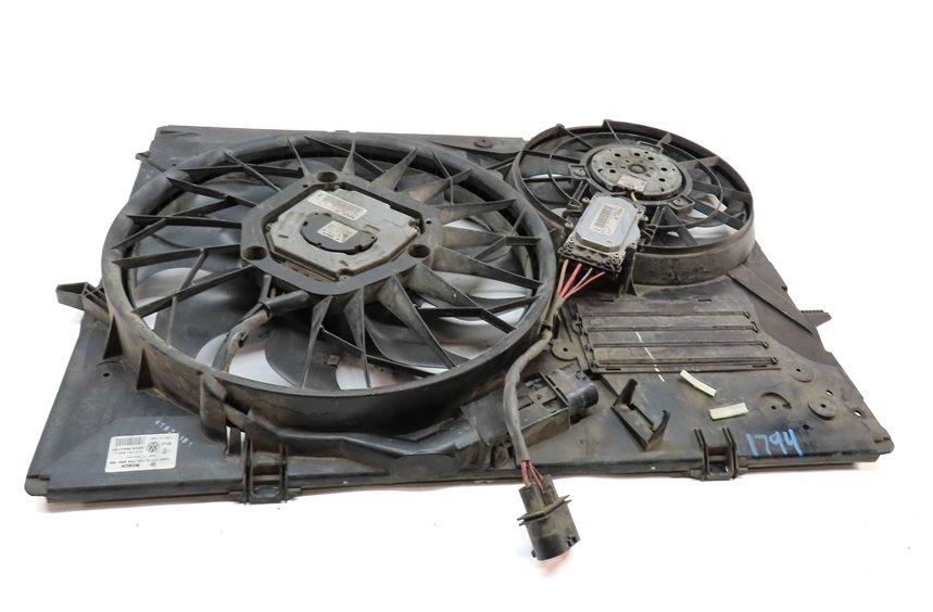 Thumbnail 10: 11-15 AUDI Q7 (4L) 3.0L ENGINE RADIATOR COOLING FAN (FOR MODELS w/ HITCH OPTION)