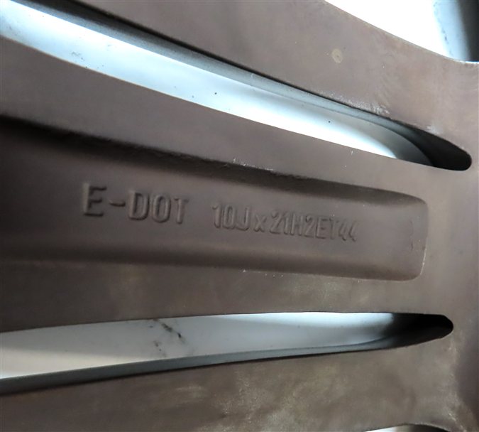 Thumbnail 12: 10-15 AUDI Q7 (4L) 21x10  ALUMINUM ALLOY 5 TRIPLE 15-SPOKE WHEEL RIM (OPT: C7F)
