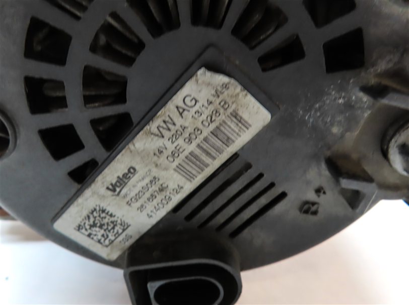 Thumbnail 7: 2013-2015 AUDI Q7 (4L) 3.0L CTW SUPERCHARGED ENGINE 220A / 220 AMP ALTERNATOR