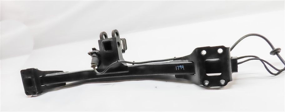 Thumbnail 2: 2007-2015 AUDI Q7 (4L) REAR TOWING TOW HITCH RECEIVER w/ WIRING HARNESS