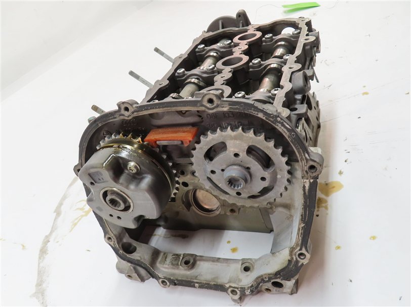 Thumbnail 4: 2013-2015 AUDI Q7 (4L) 3.0L SUPERCHARGED ENGINE RIGHT CYLINDER HEAD
