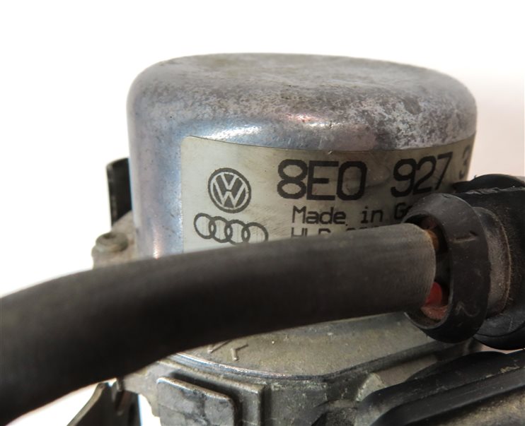 Thumbnail 7: 2009 AUDI S5 (B8 8T) 4.2L (CAUA) ENGINE BRAKE VACUUM PUMP