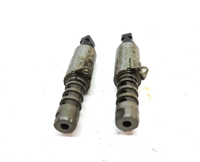 Thumbnail 7: 2009 AUDI S5 (B8 8T) 4.2L (CAUA) ENGINE VVT VARIABLE VALVE TIMING SOLENOID SET/2