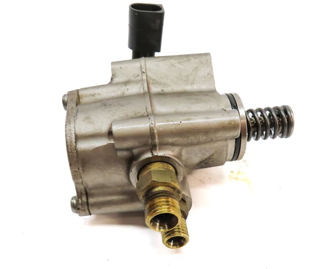 Thumbnail 9: 07-11 AUDI TOUAREG A6 A8 Q7 S4 S5 (B7 C6 D3 4L 8K 8T) LEFT - 4.2L HPFP FUEL PUMP