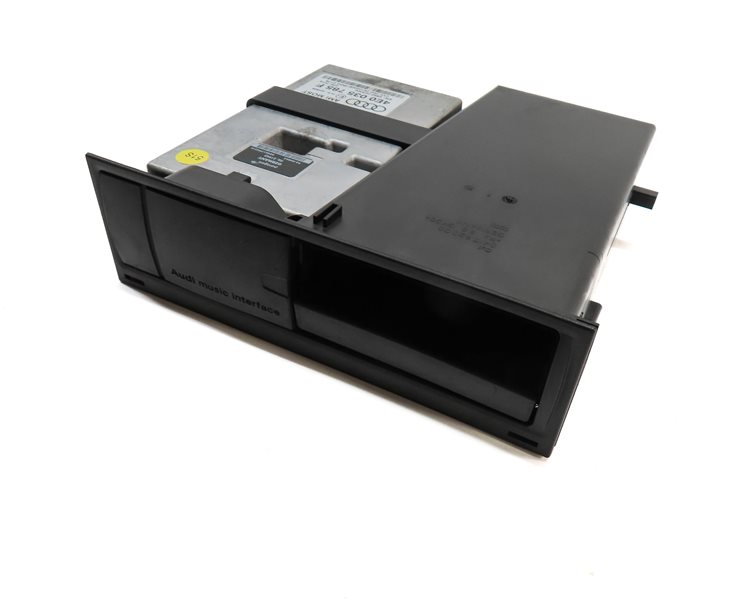 Thumbnail 2: 2009 AUDI S5 (B8 8T) MULTIMEDIA MMI MEDIA INTERFACE CONTROL UNIT