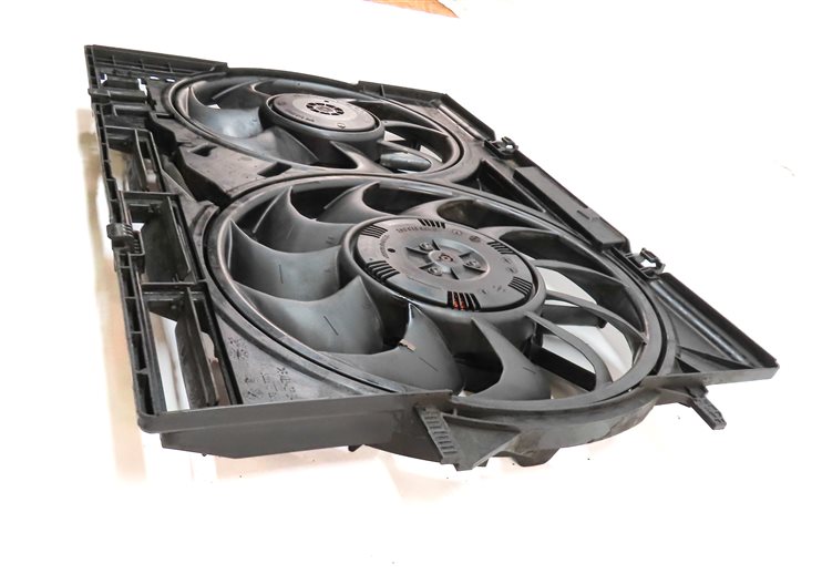 Thumbnail 3: 2009-2012 AUDI A5 S4 S5 (B8 8K 8T 8R) RADIATIOR COOLING FAN ASSEMBLY & SHROUD