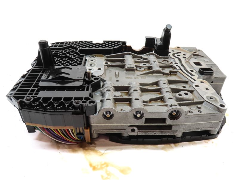 Thumbnail 6: 09-12 AUDI S5 (B8 8T) 4.2L AUTO AUTOMATIC 6 SPEED KWR TRANSMISSION VALVE BODY