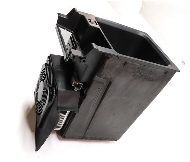Thumbnail 3: 14-20 ROVER SPORT L494 FRONT CENTER CONSOLE REFRIGERATOR BOX COOLER COMPARTMENT