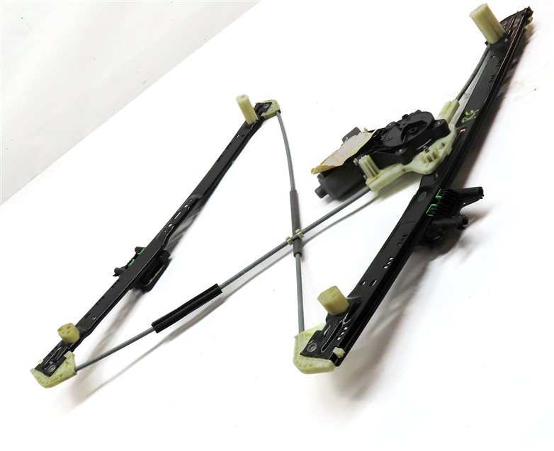 Thumbnail 4: 14-20 RANGE ROVER SPORT (L494) FRONT RIGHT PASSENGER WINDOW REGULATOR w/ MOTOR