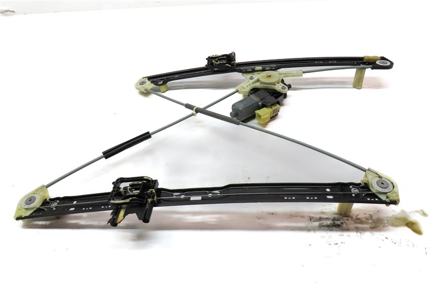 Thumbnail 7: 14-20 RANGE ROVER SPORT (L494) FRONT RIGHT PASSENGER WINDOW REGULATOR w/ MOTOR