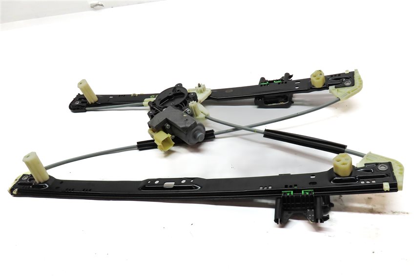 Thumbnail 2: 2014-2020 RANGE ROVER SPORT (L494) REAR RIGHT DOOR WINDOW REGULATOR w/ MOTOR