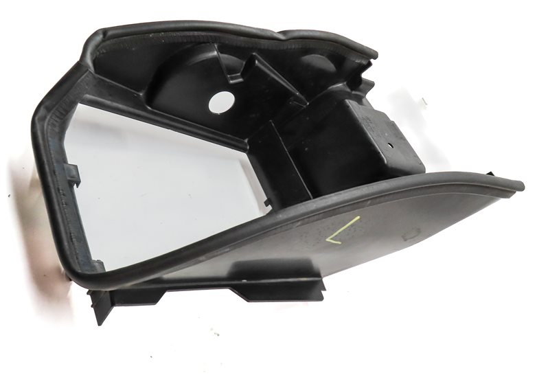 Thumbnail 3: 2016 RANGE ROVER SPORT (L494) 3.0L DIESEL FRONT LEFT AUXILIARY RADIATOR SHROUD