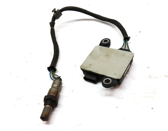 Thumbnail 2: 2016 RANGE ROVER SPORT (L494) 3.0L DIESEL ENGINE NITROGEN OXIDE NOX SENSOR