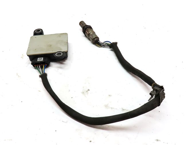 Thumbnail 4: 2016 RANGE ROVER SPORT (L494) 3.0L DIESEL ENGINE NITROGEN OXIDE NOX SENSOR