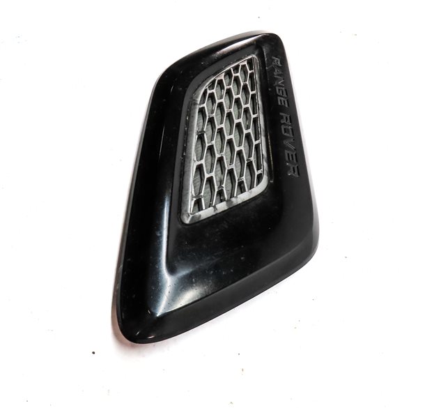 Thumbnail 3: 2016 RANGE ROVER SPORT (L494) FRONT LEFT DRIVER SIDE HOOD GRILLE TRIM AIR VENT
