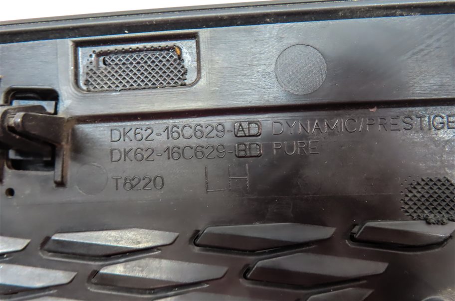 Thumbnail 6: 2016 RANGE ROVER SPORT (L494) FRONT LEFT DRIVER SIDE HOOD GRILLE TRIM AIR VENT