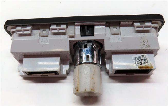 Thumbnail 7: 2016 RANGE ROVER SPORT (L494) AUXILIARY AUX INPUT IN OUT PANEL w/ USB CHARGER