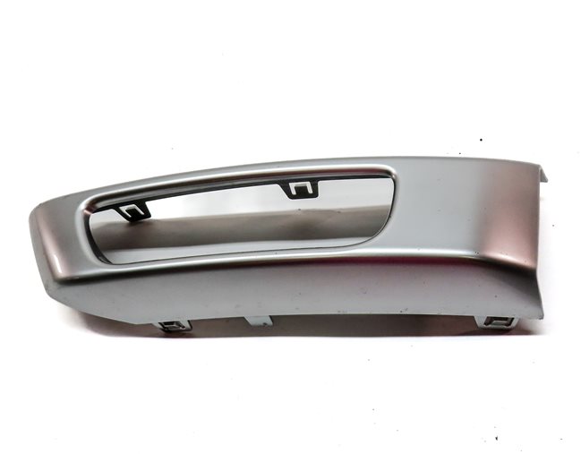 Thumbnail 2: 2016 RANGE ROVER SPORT (L494) FRONT LEFT DRIVER FOGLIGHT FOG LIGHT LAMP TRIM
