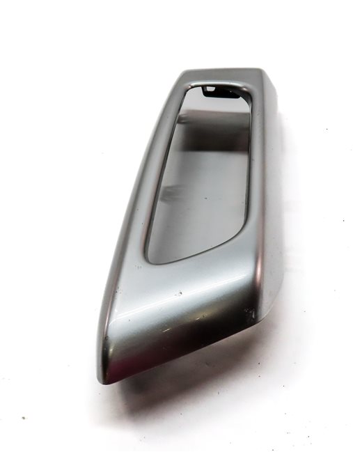 Thumbnail 4: 2016 RANGE ROVER SPORT (L494) FRONT LEFT DRIVER FOGLIGHT FOG LIGHT LAMP TRIM